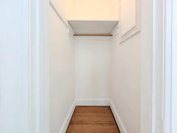 $1,600 | 2025 West Coulter Street, Unit 3, Chicago, IL 60608