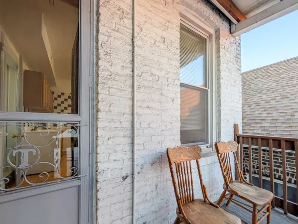 $1,600 | 2025 West Coulter Street, Unit 3, Chicago, IL 60608