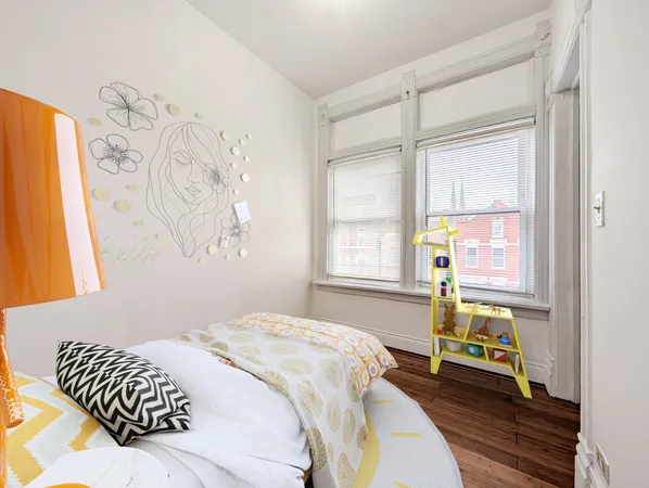 $1,600 | 2025 West Coulter Street, Unit 3, Chicago, IL 60608