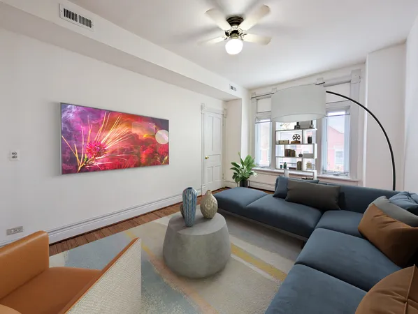$1,600 | 2025 West Coulter Street, Unit 3, Chicago, IL 60608