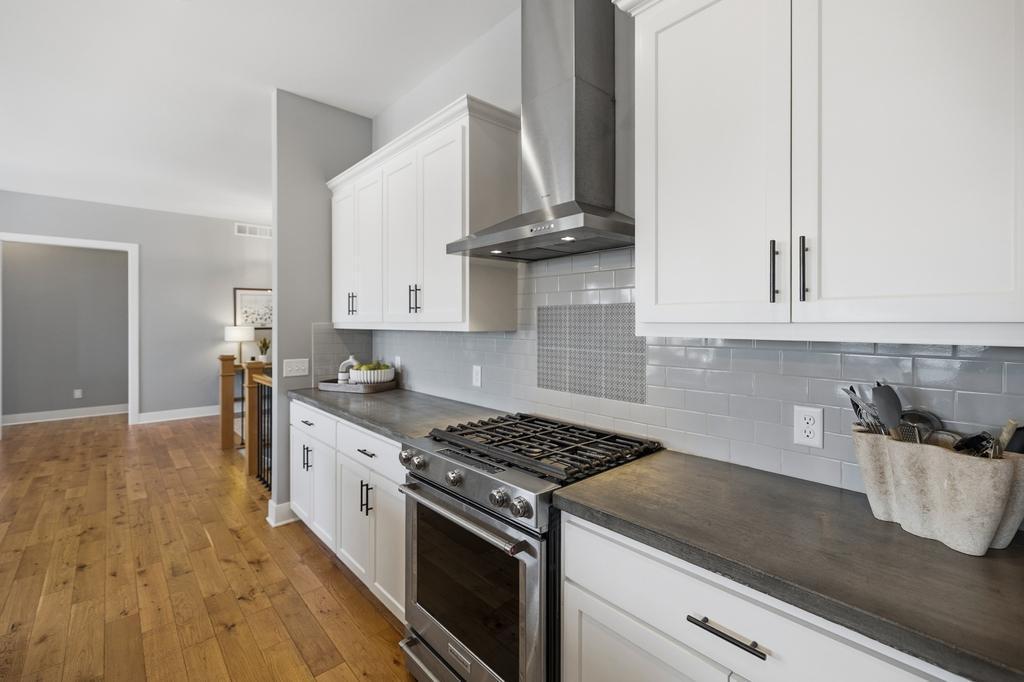 4152 Hummingbird Path North Lake Elmo, MN 55042 - Photo 19 of 70