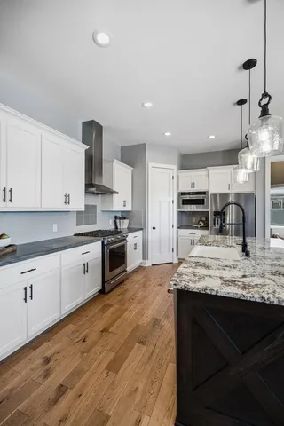 $825,000 | 4152 Hummingbird Path North, Lake Elmo, MN 55042