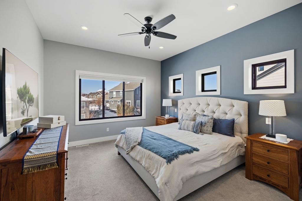 4152 Hummingbird Path North Lake Elmo, MN 55042 - Photo 36 of 70