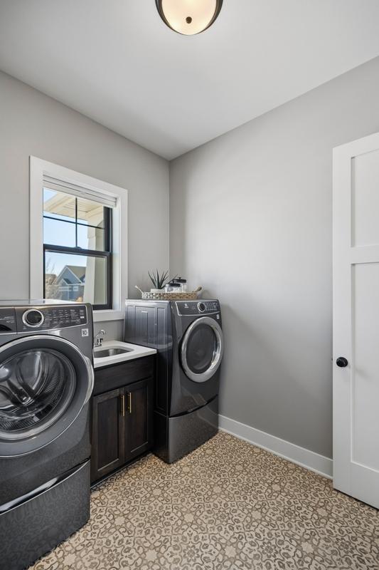 4152 Hummingbird Path North Lake Elmo, MN 55042 - Photo 43 of 70