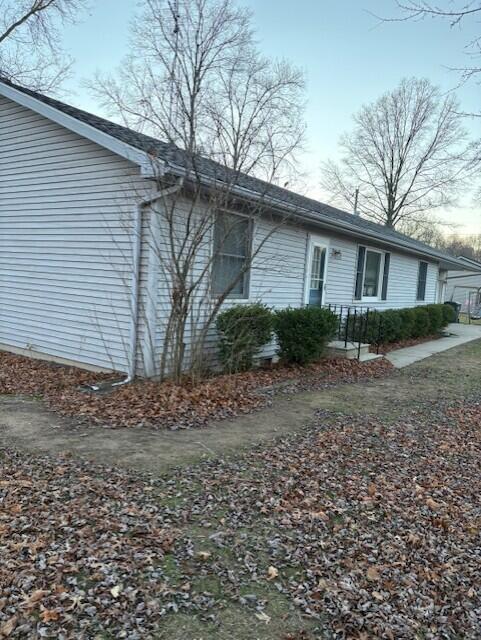 6235 Hilda Street Coloma, MI 49038 - Photo 11 of 33 thumbnail_IMG_1316