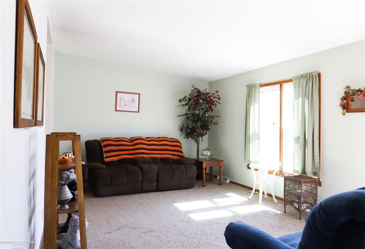 3715 Sutton Road Metamora, MI 48455 - Photo 11 of 37 50009838-10.JPG