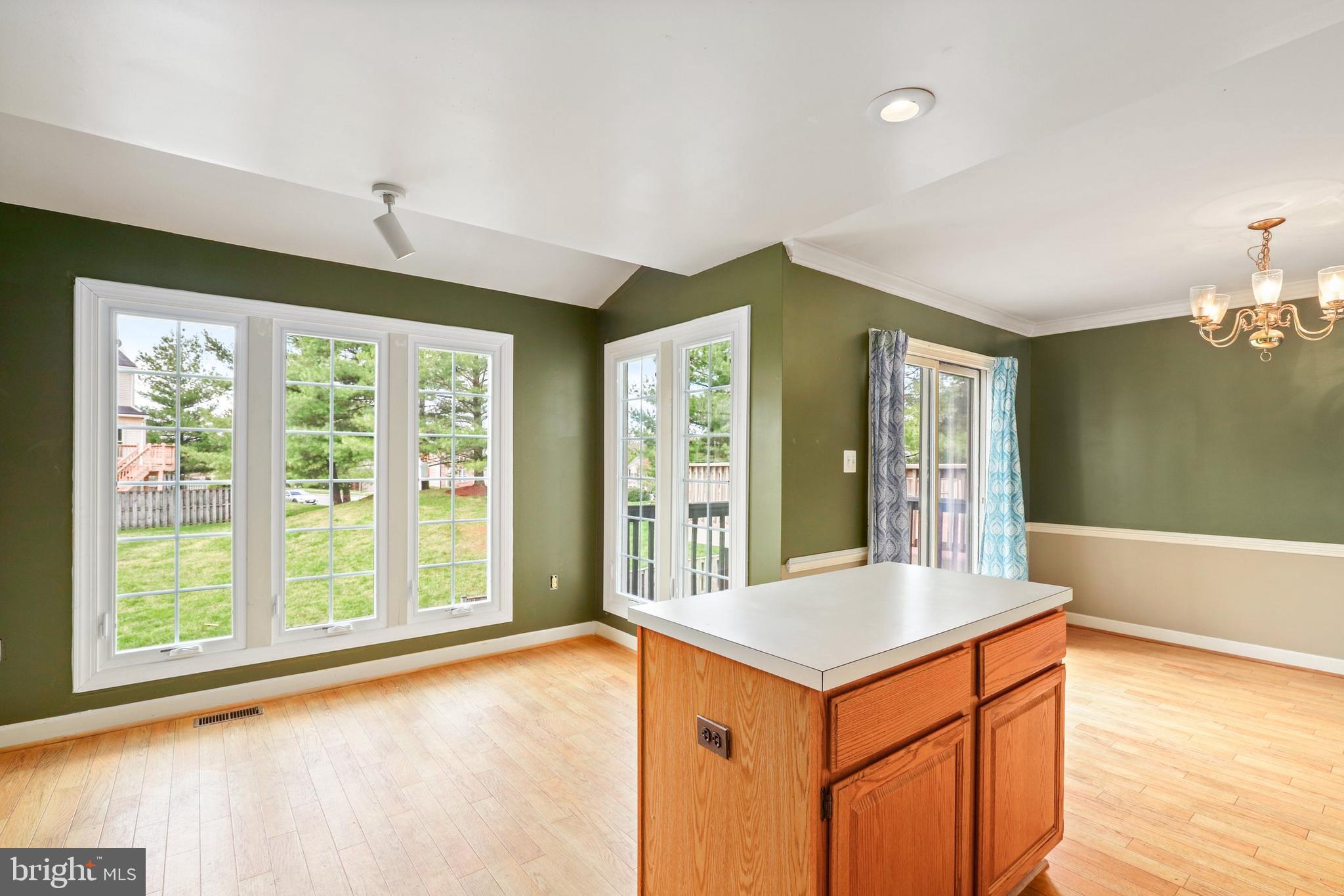 5555 Rivendell Place Frederick, MD 21703 - Photo 10 of 33 Gallery Image 10
