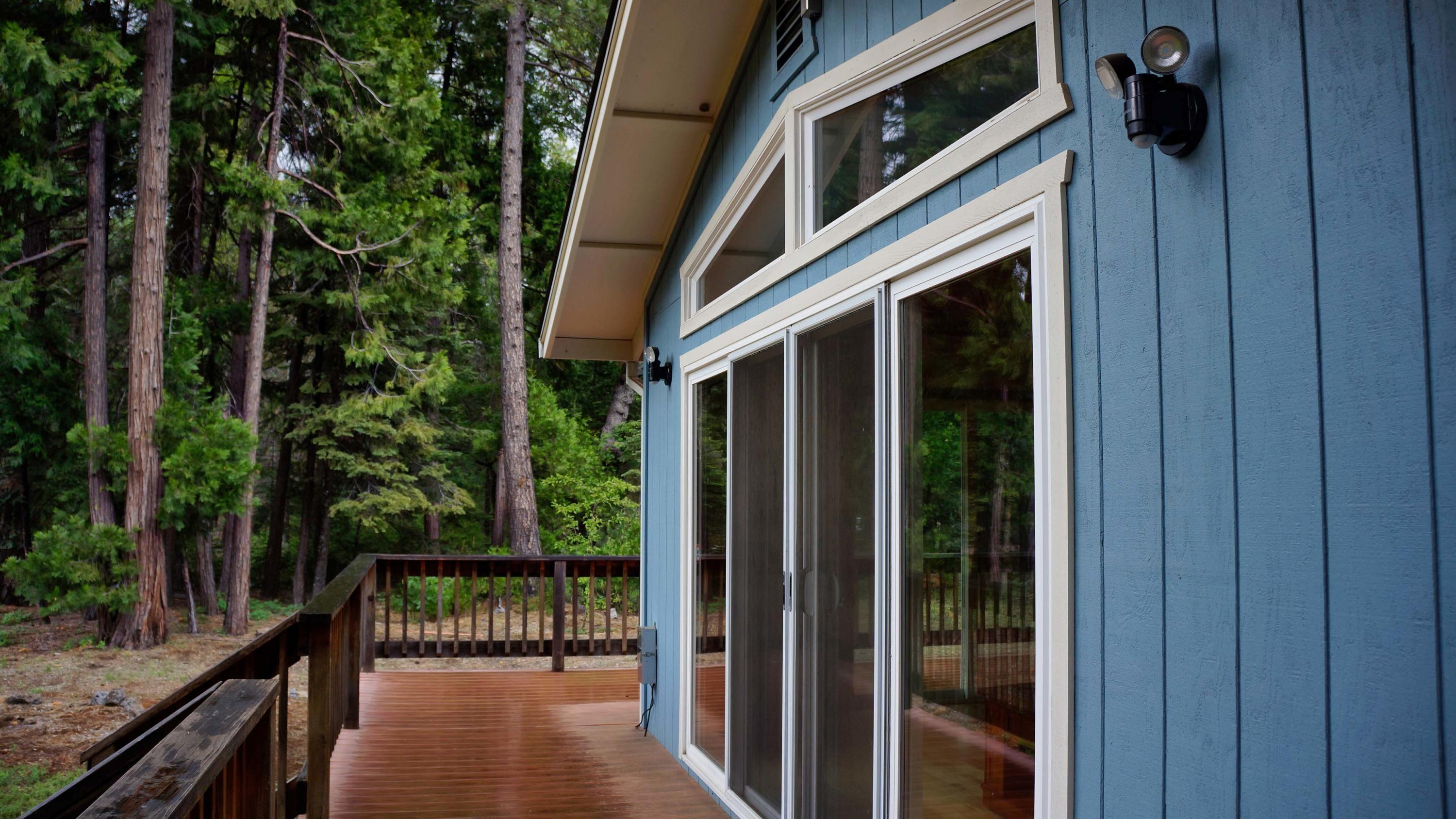 8222 Ritts Mill Road Shingletown, CA 96088 - Photo 18 of 50 Sunroom Window Detail