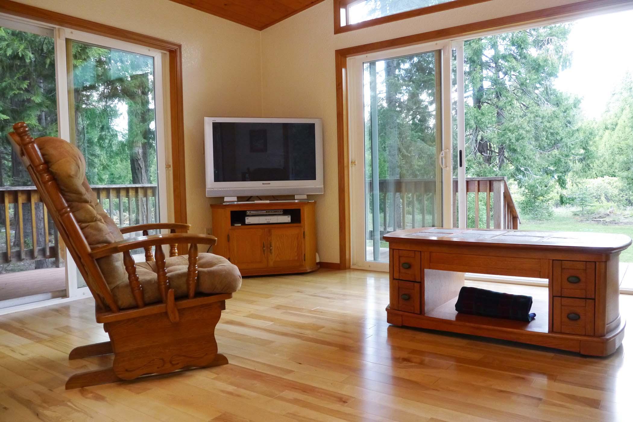 8222 Ritts Mill Road Shingletown, CA 96088 - Photo 24 of 50 Sunroom