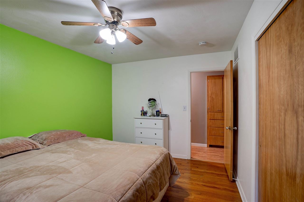 305 Sycamore Street Riverside, IA 52327 - Photo 18 of 40 Gallery Image 18