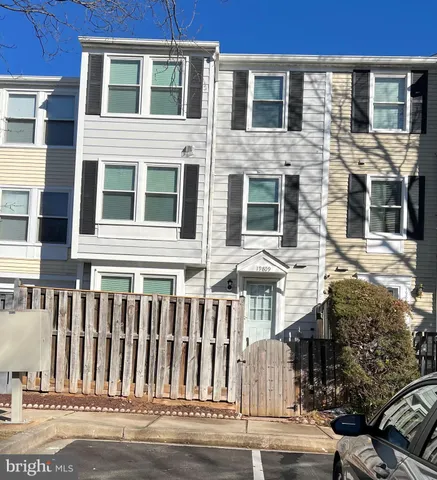 $2,300 | 19809 Larentia Drive, Germantown, MD 20874