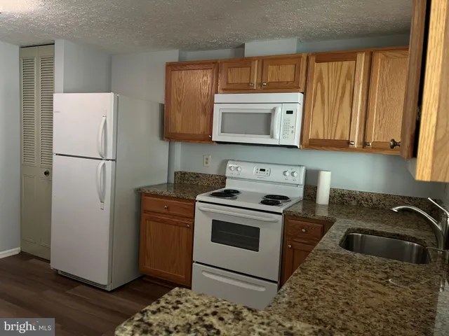 $2,300 | 19809 Larentia Drive, Germantown, MD 20874