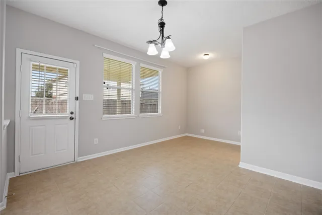 $2,100 | 7447 Oakwood Canyon Drive, Cypress, TX 77433