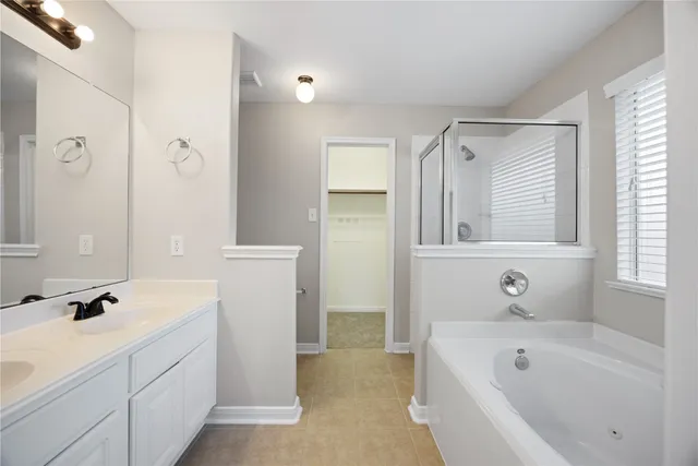 $2,100 | 7447 Oakwood Canyon Drive, Cypress, TX 77433