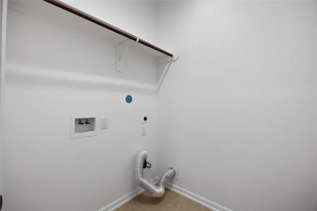 $2,100 | 7447 Oakwood Canyon Drive, Cypress, TX 77433