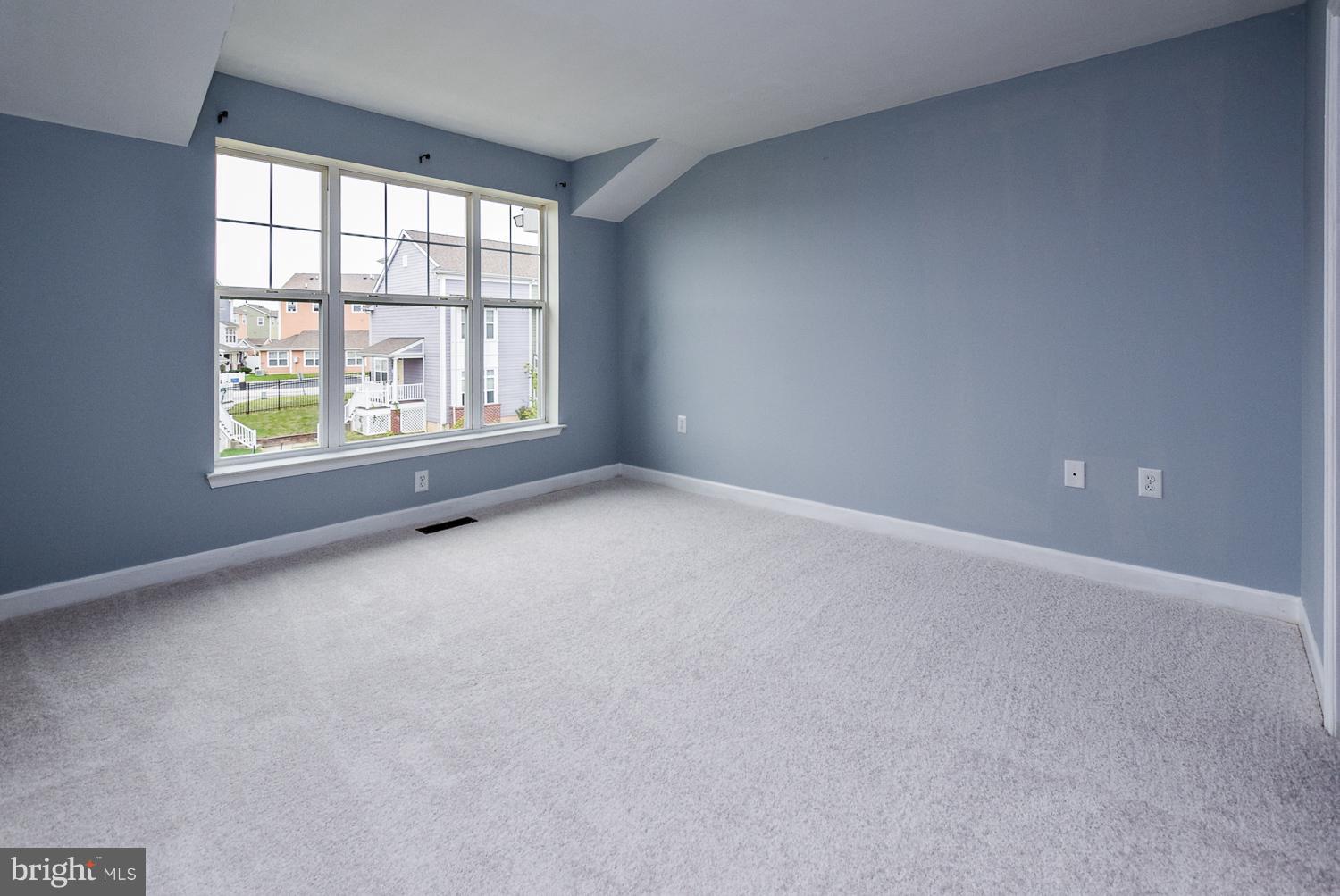 4111 Orchard Ridge Boulevard Baltimore, MD 21213 - Photo 14 of 28 Bedroom (Master)