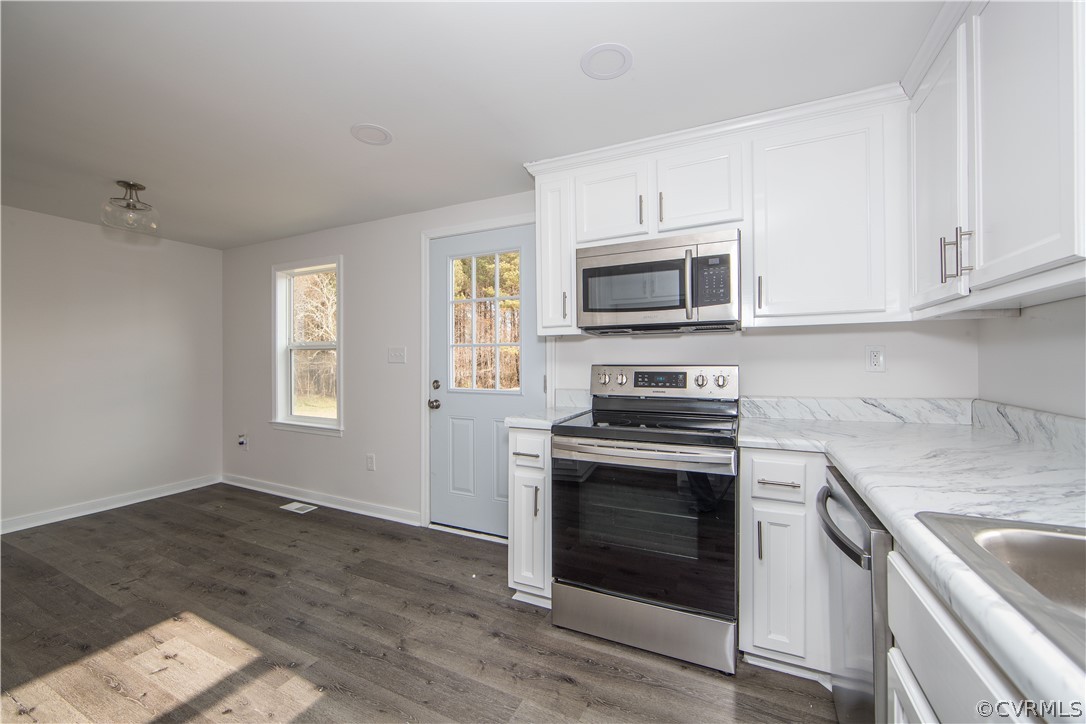 25622 Carson Road Carson, VA 23830 - Photo 7 of 28