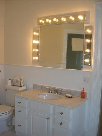 $5,000 | 589 Bellevue Avenue, Newport, RI 02840