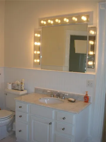 $6,000 | 589 Bellevue Avenue, Newport, RI 02840