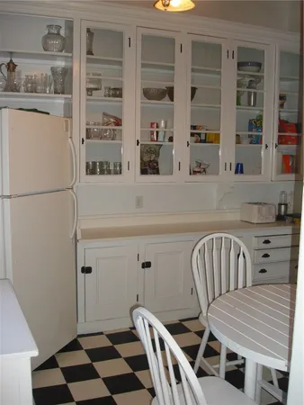 $5,000 | 589 Bellevue Avenue, Newport, RI 02840