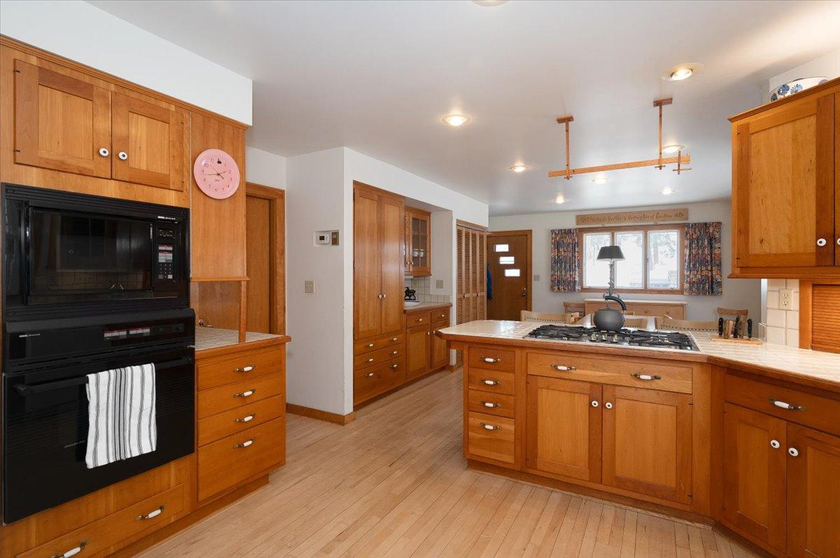 2931 Greysolon Road Duluth, MN 55812 - Photo 4 of 51