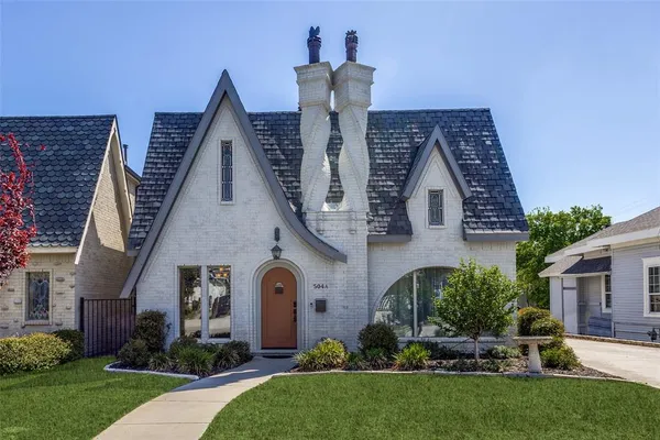 $700,000 | 504 North Tennessee Street, Unit A, McKinney, TX 75069