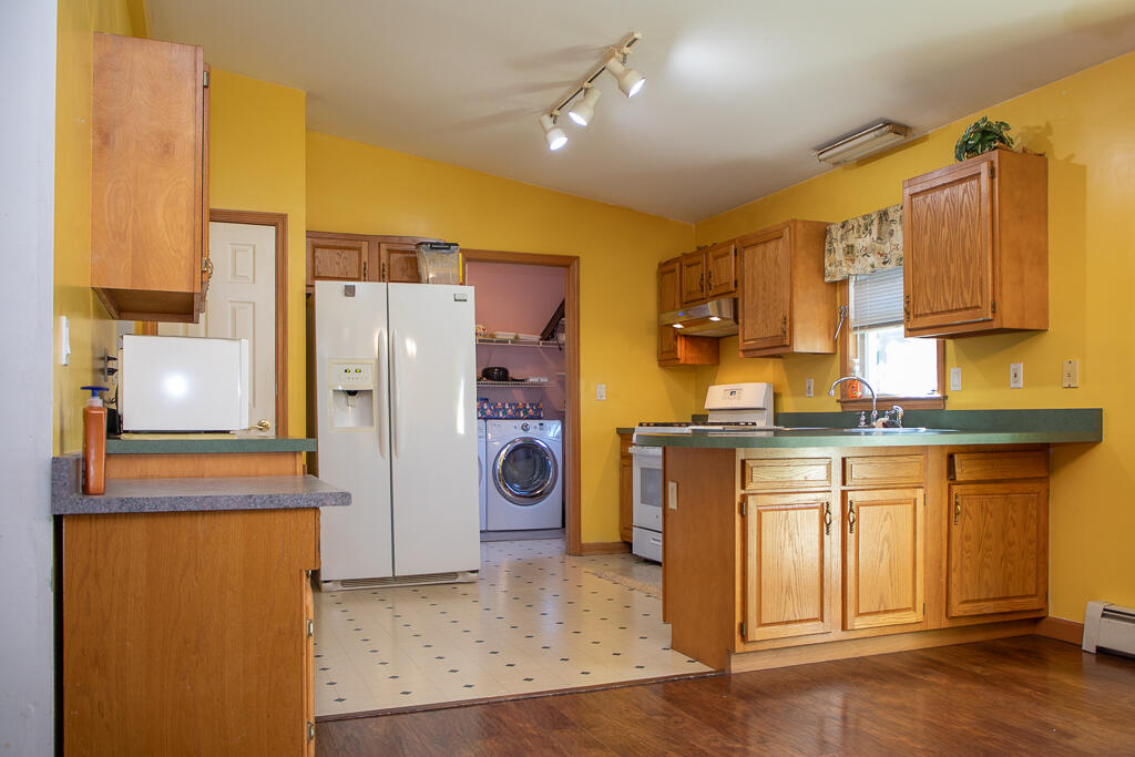 3 Fay Lane Plattsburgh, NY 12901 - Photo 12 of 47