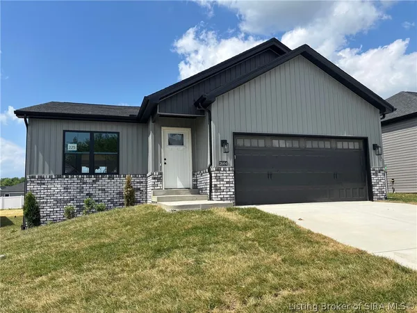 $394,900 | 2604 Vineyard Way, Unit 225, Memphis, IN 47143