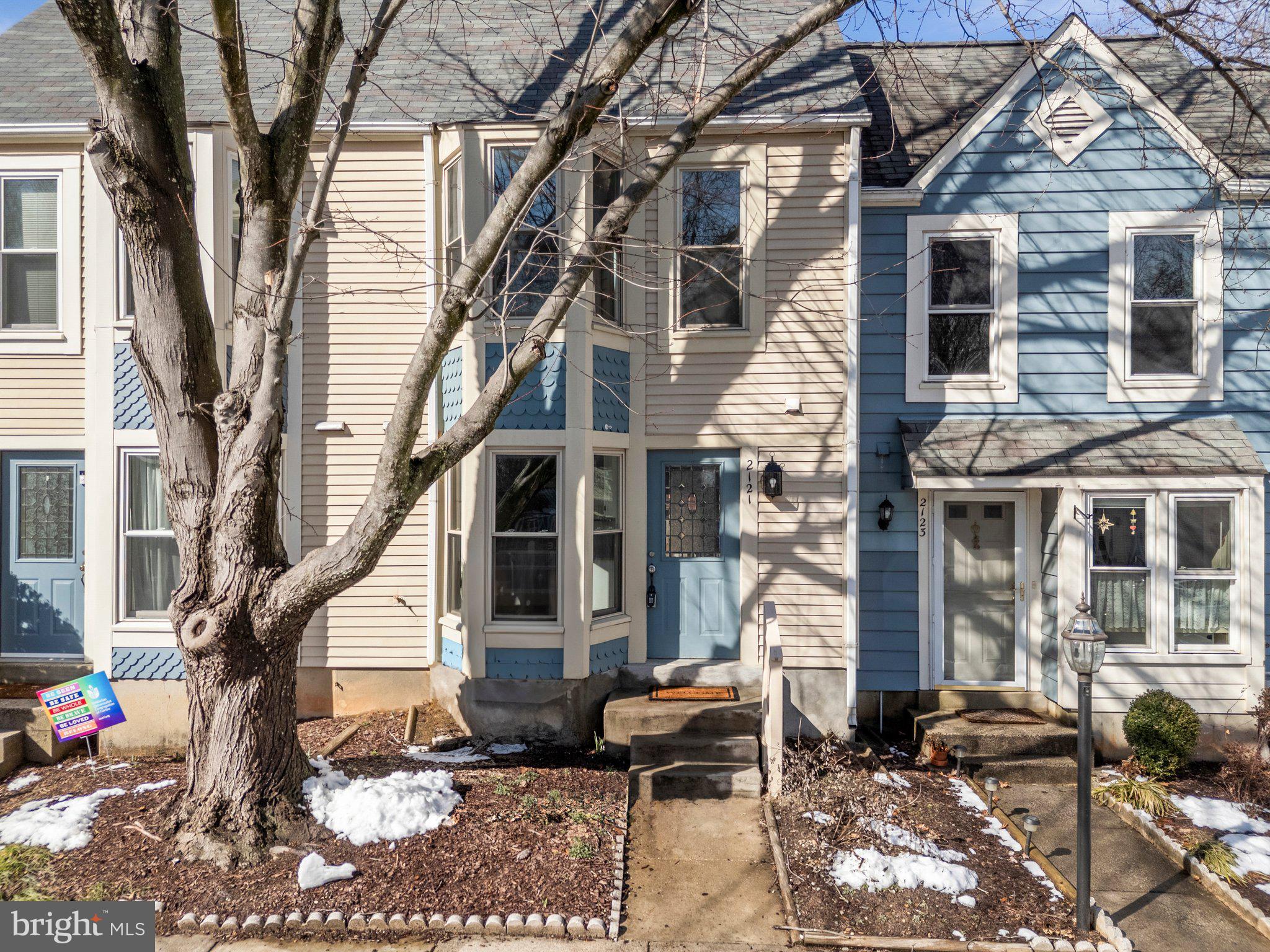 2121 Whisper Way Reston, VA 20191 - Photo 2 of 35