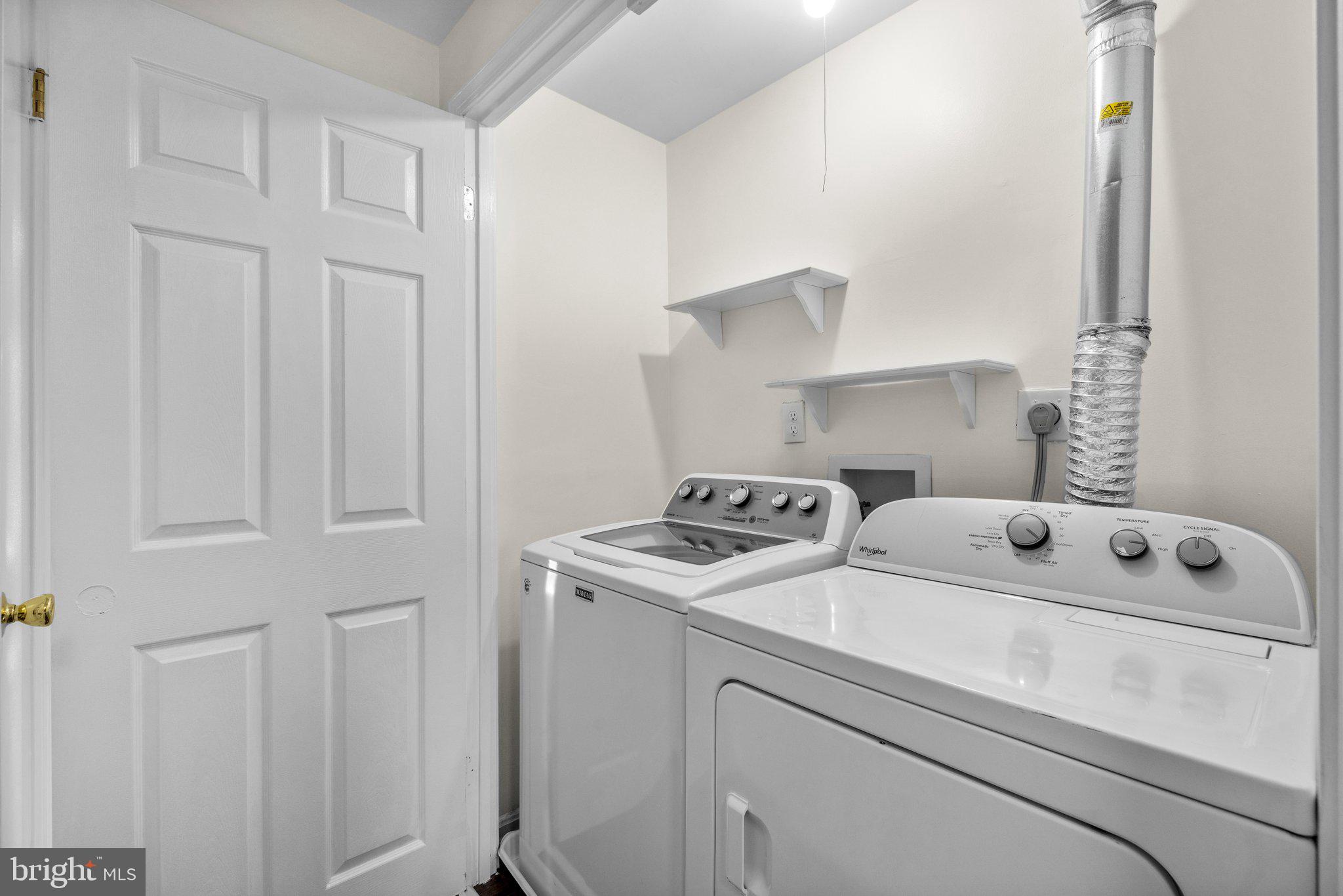 2121 Whisper Way Reston, VA 20191 - Photo 26 of 35