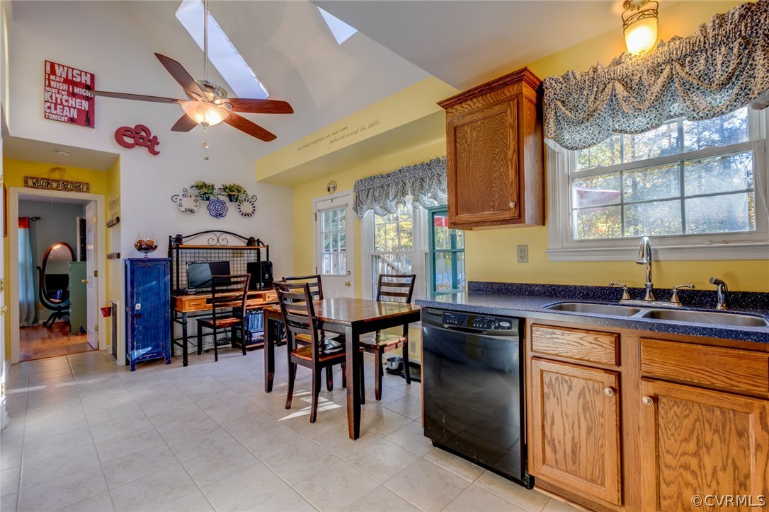 9507 Country Way Road Glen Allen, VA 23060 - Photo 10 of 17 Gallery Image 10