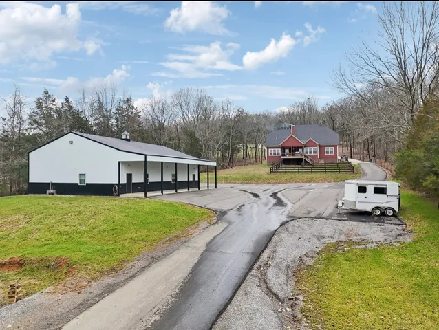 $1,099,000 | 1011 St Johns Road, Lascassas, TN 37085