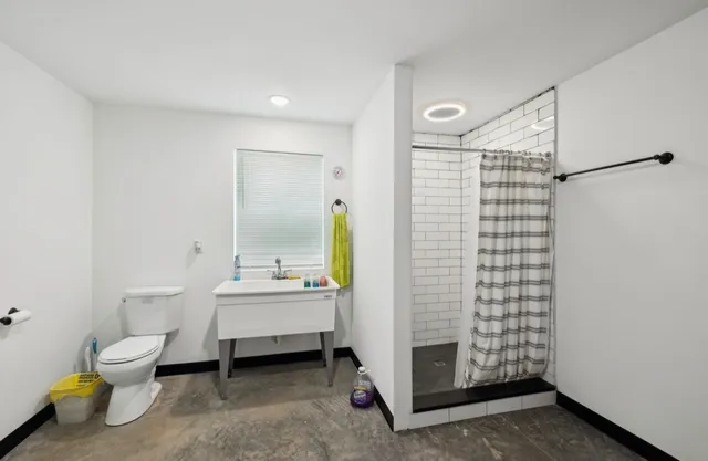 $1,099,000 | 1011 St Johns Road, Lascassas, TN 37085