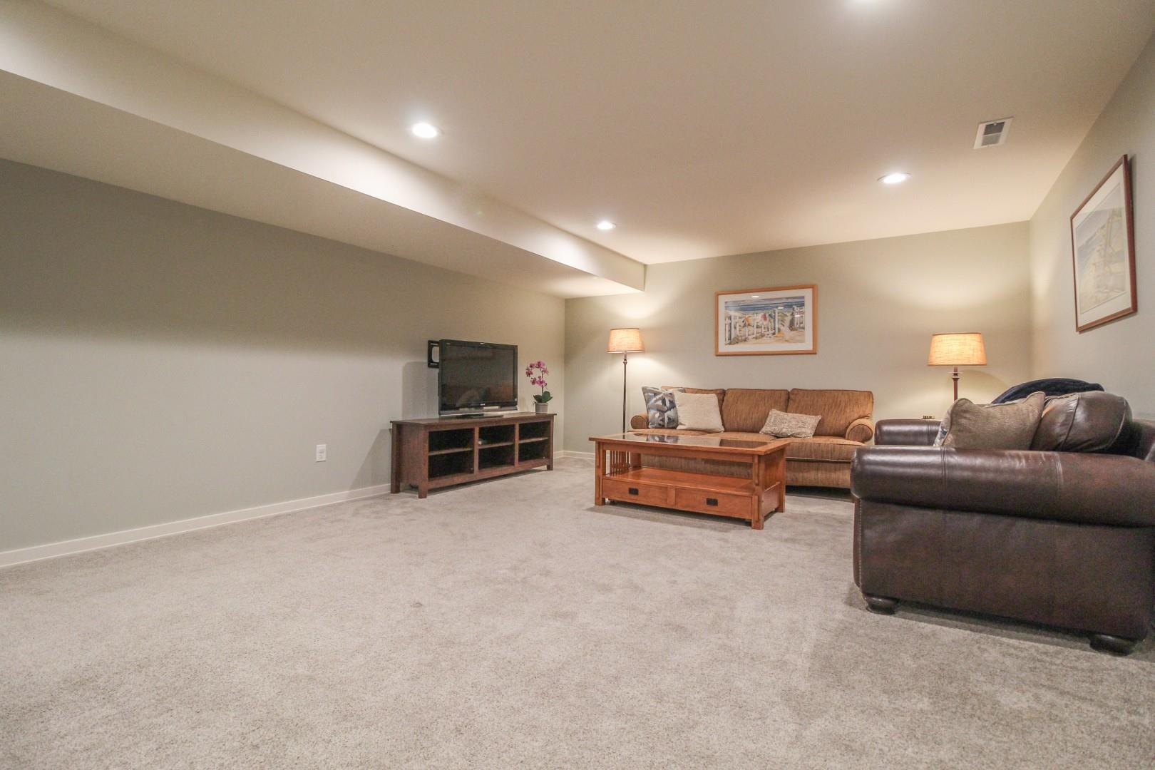 118 North High Point Road Madison, WI 53717 - Photo 38 of 64 Gallery Image 38