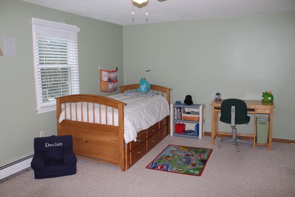 252 Loudville Road Easthampton, MA 01027 - Photo 8 of 17