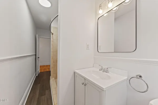 $2,600 | 211 North Boylan Avenue, Raleigh, NC 27603