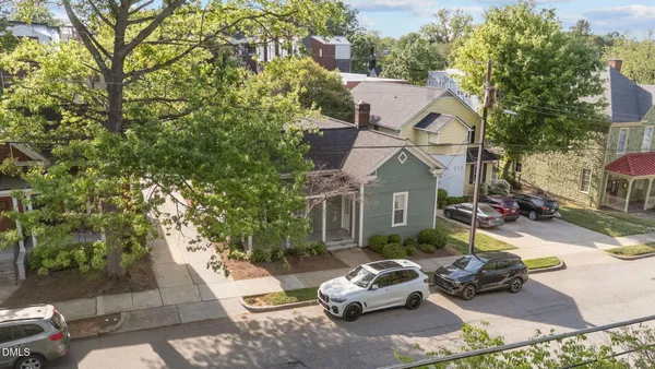 $2,600 | 211 North Boylan Avenue, Raleigh, NC 27603