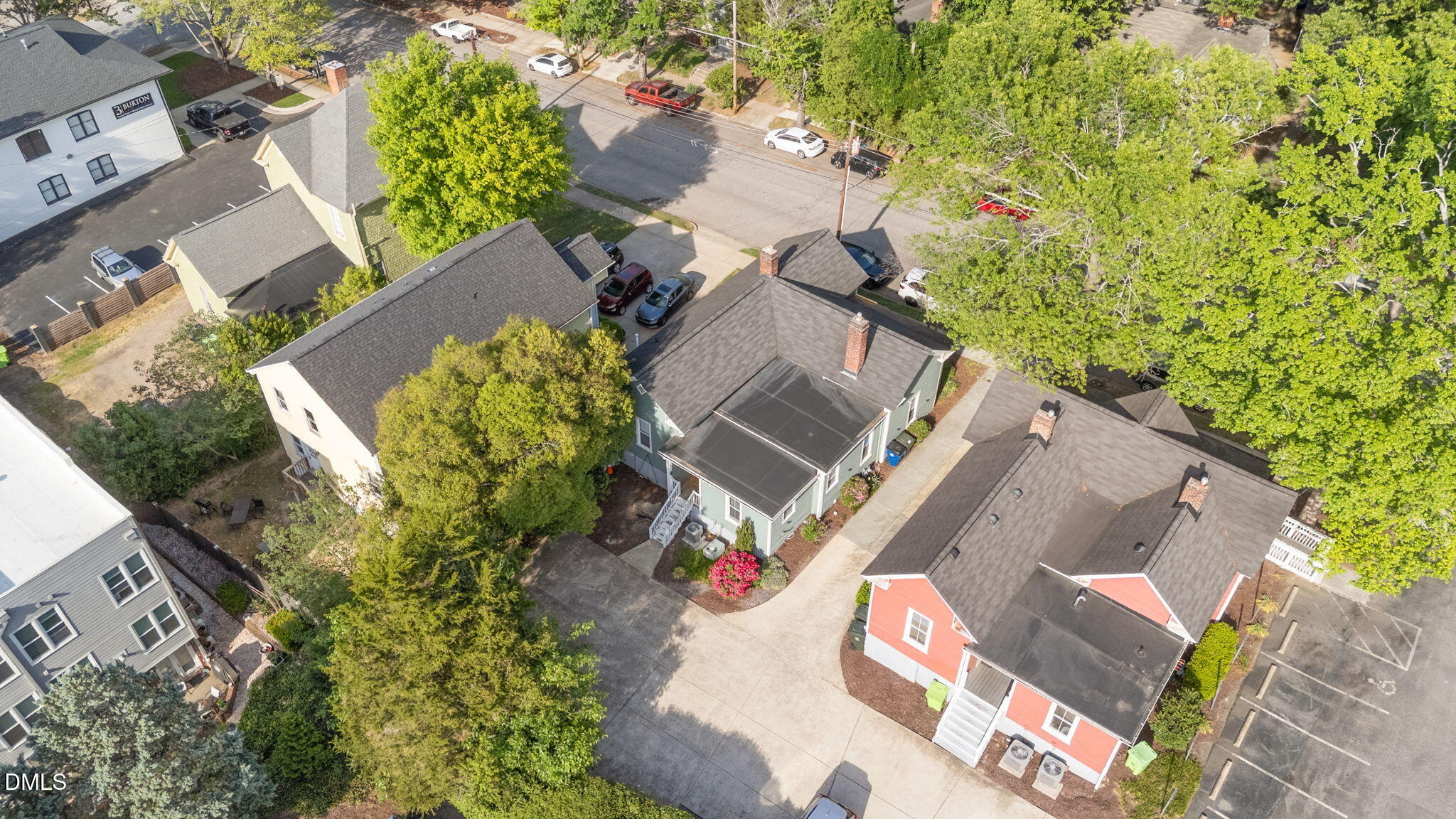 211 North Boylan Avenue Raleigh, NC 27603 - Photo 27 of 50 4-web-or-mls-DJI_20260417171421_0181_D