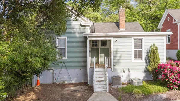 $2,600 | 211 North Boylan Avenue, Raleigh, NC 27603