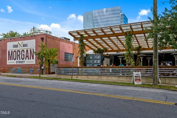 $2,600 | 211 North Boylan Avenue, Raleigh, NC 27603