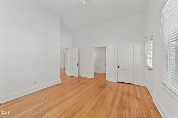 $2,600 | 211 North Boylan Avenue, Raleigh, NC 27603