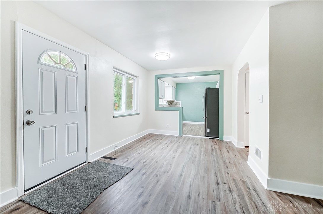 239 West Nottingham Road Dayton, OH 45405 - Photo 7 of 37 Gallery Image 7