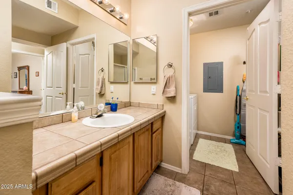 $195,000 | 14950 West Mountain View Boulevard, Unit 5206, Surprise, AZ 85374
