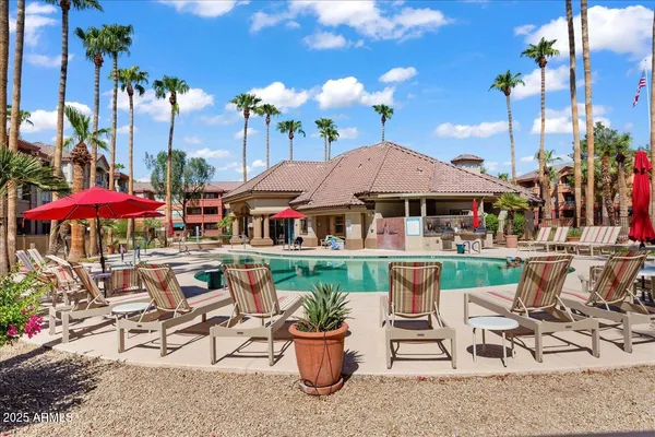 $195,000 | 14950 West Mountain View Boulevard, Unit 5206, Surprise, AZ 85374