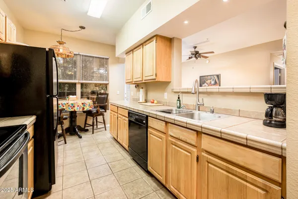 $195,000 | 14950 West Mountain View Boulevard, Unit 5206, Surprise, AZ 85374