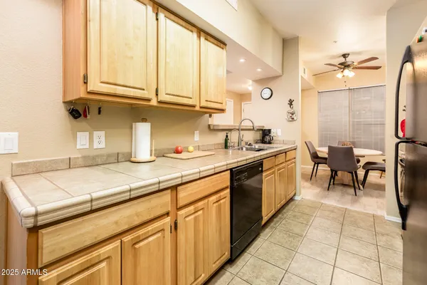 $195,000 | 14950 West Mountain View Boulevard, Unit 5206, Surprise, AZ 85374