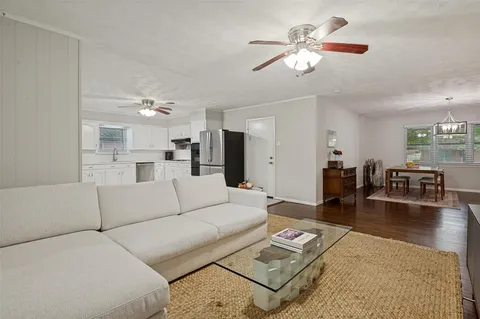 $325,000 | 2730 Larkspur Lane, Dallas, TX 75233