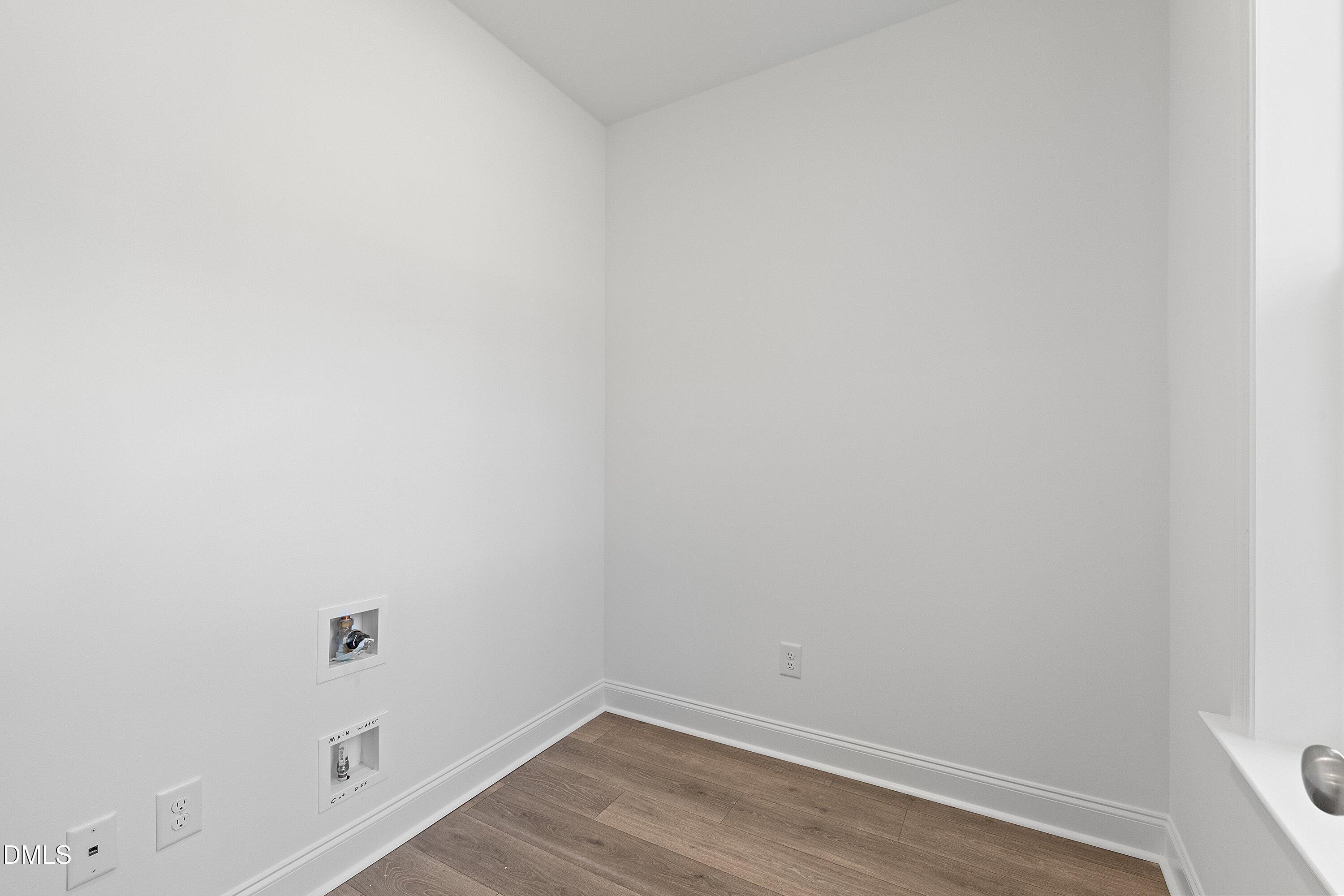 7 East Victoria Ridge Drive, Unit 16 Selma, NC 27576 - Photo 23 of 49 23-7 E Victoria Ridge Dr _2249