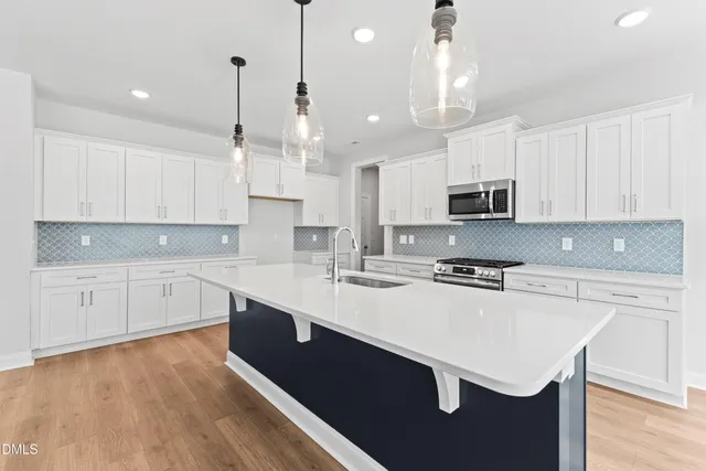 $628,125 | 7 East Victoria Ridge Drive, Unit 16, Selma, NC 27576