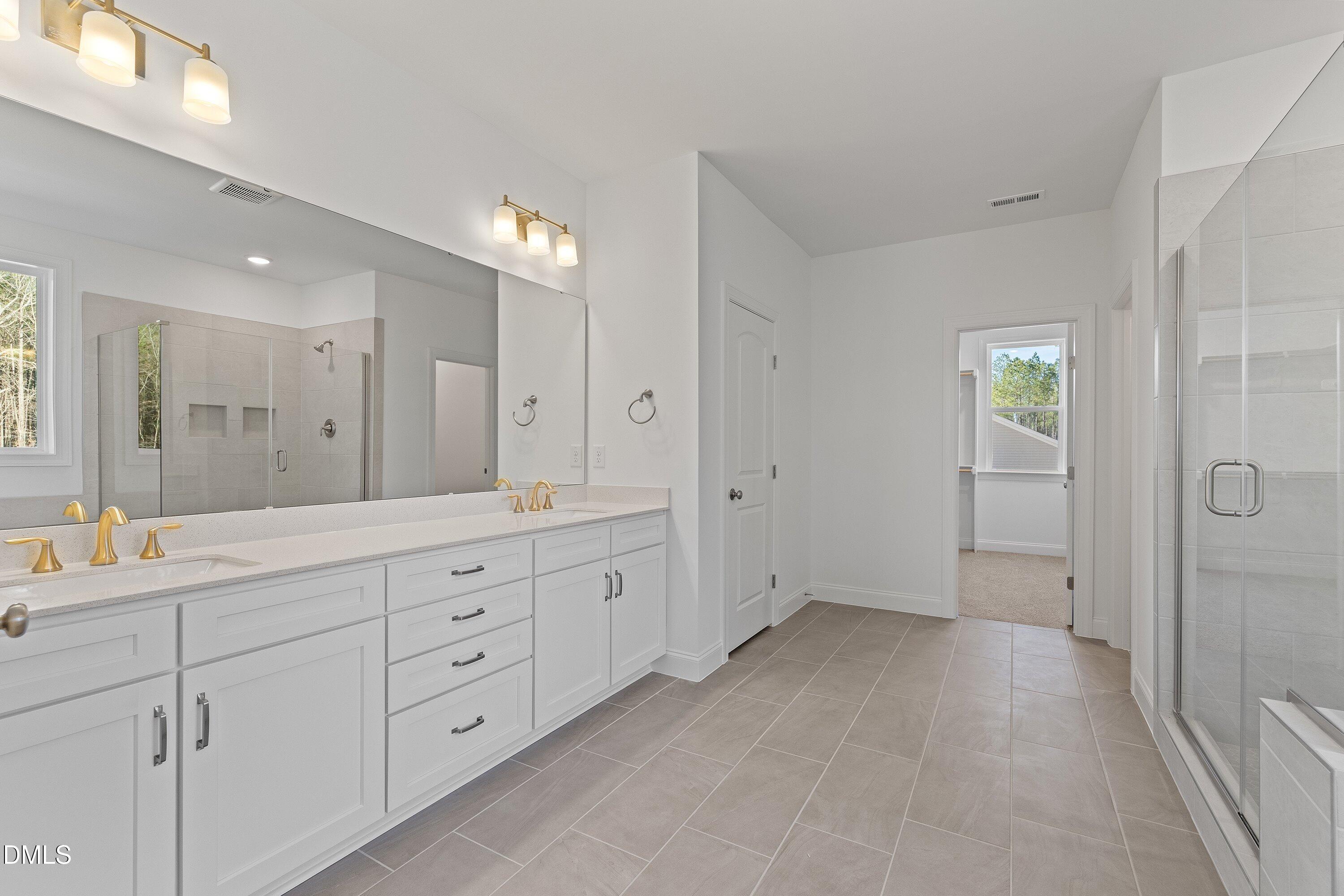 7 East Victoria Ridge Drive, Unit 16 Selma, NC 27576 - Photo 33 of 49 33-7 E Victoria Ridge Dr _2299